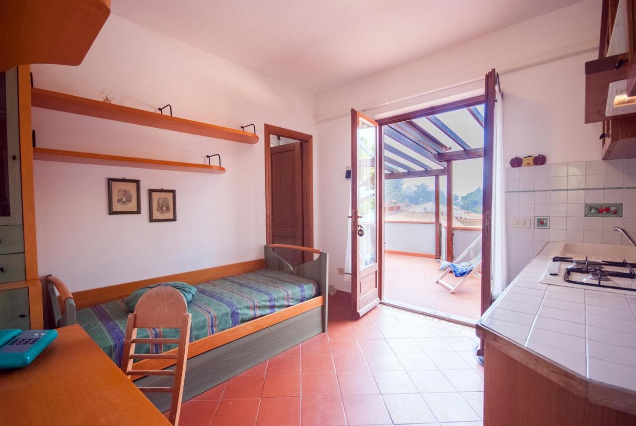קאפוליברי Residence Le Grazie Est מראה חיצוני תמונה