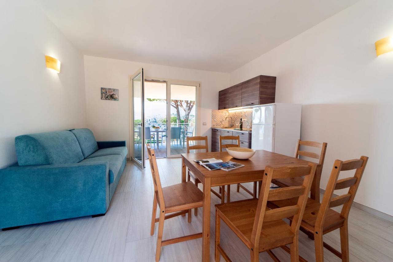 קאפוליברי Residence Le Grazie Est מראה חיצוני תמונה